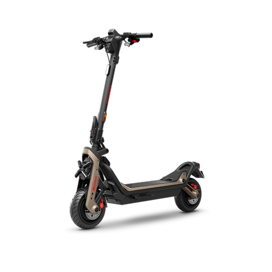 Segway SuperScooter GT3 Pro – 7,000W, 11” Tubeless Tires, Hydraulic ABS, TFT Display