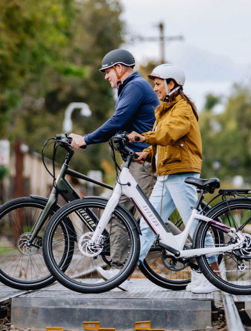 Aventon Pace 500.3 Step-Through E-Bike – 500W Motor, 96KM Range, Comfortable Cruising